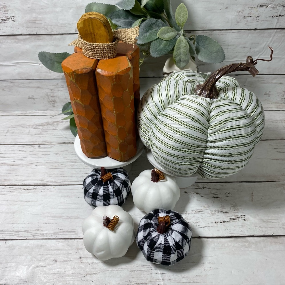 Fall decor bundle - Picture 2 of 6